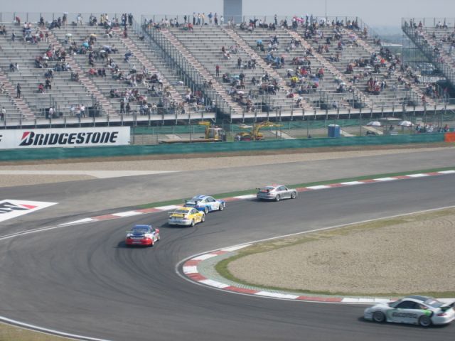 cup-race.jpg