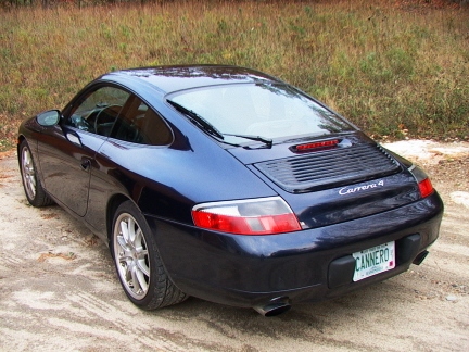 Luigi Minoletti
Luigi Minoletti's 1999 996 Carrera 4 MMB
